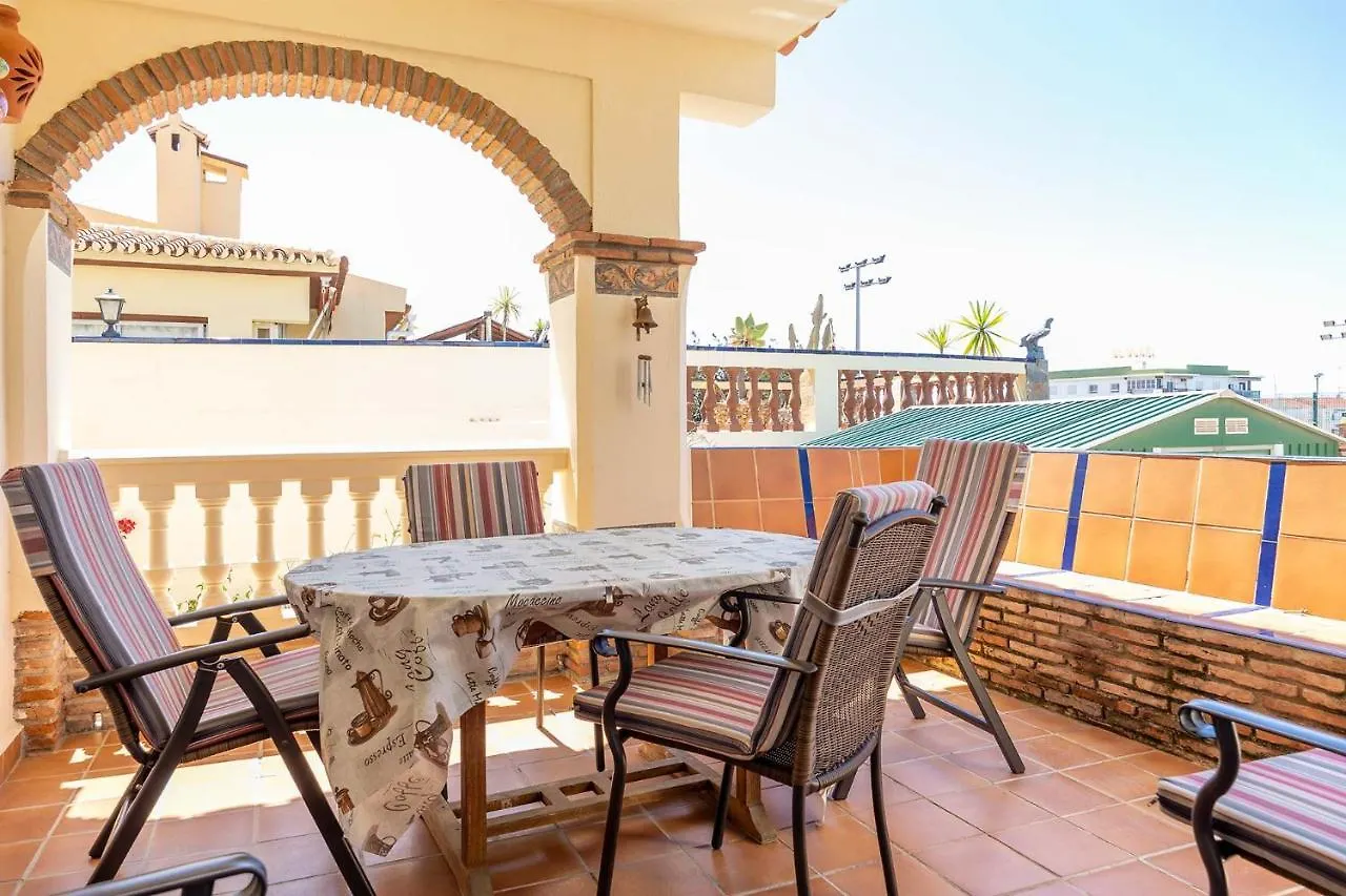 Holiday home Villa De Alquiler Vacacional En Nerja Calle Solana