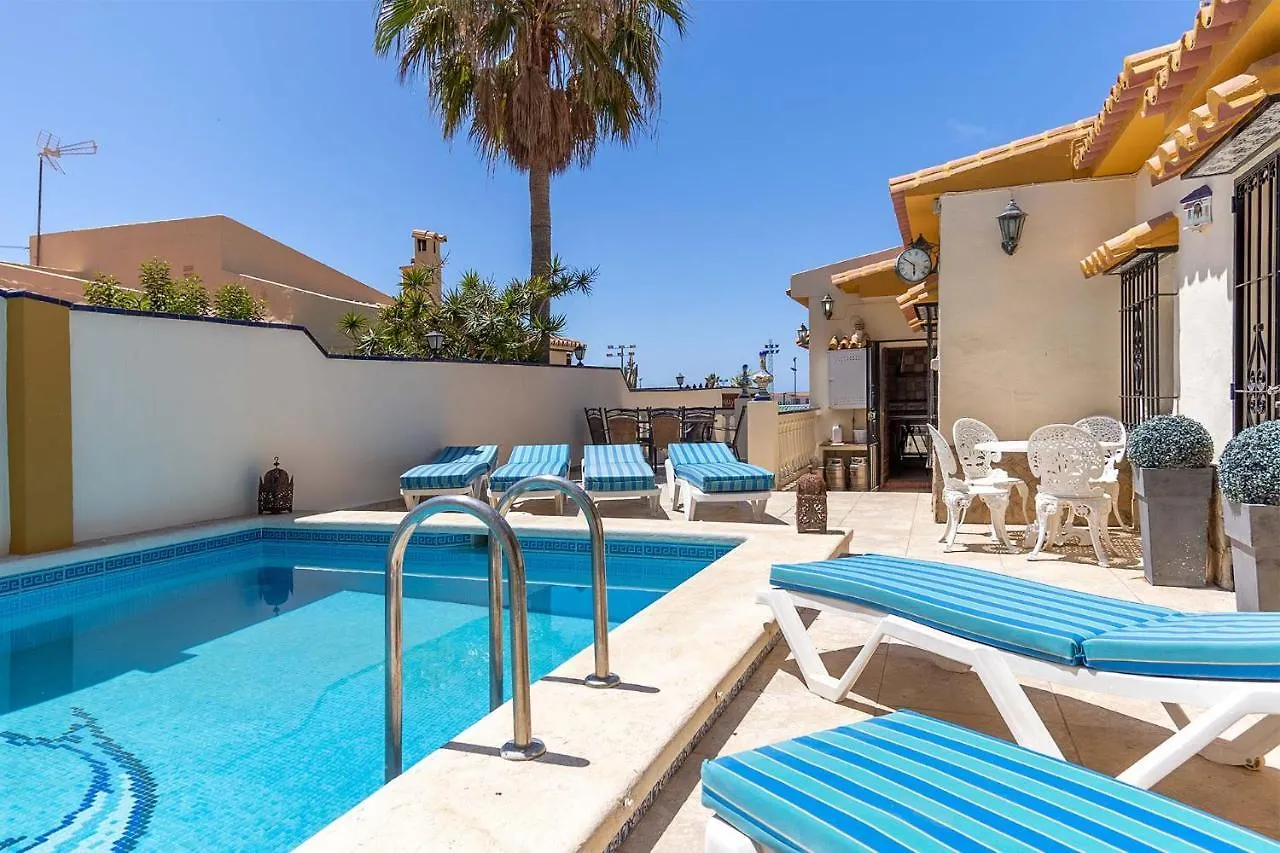 Villa De Alquiler Vacacional En Nerja Calle Solana